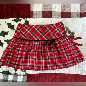 Old Navy Girls Vintage Christmas Plaid
Lined Short Mini Skirt Size 7 24" × 11".